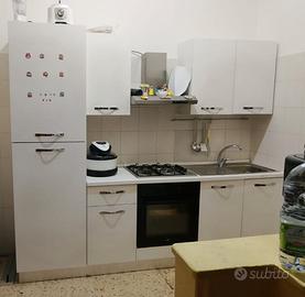 Cucina Componibile Completa usata poco di 2 anni
