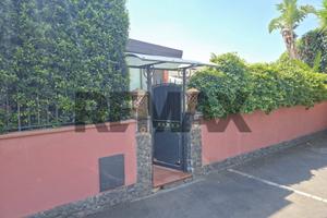 Appartamento - Aci Sant'Antonio