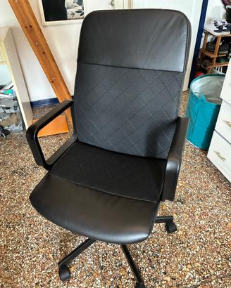 Sedia ufficio IKEA pari al nuovo