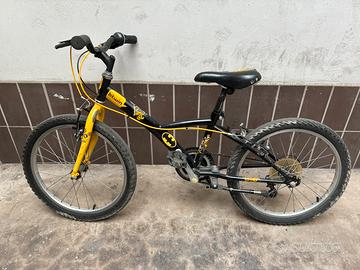 Bici bambino nera e gialla Btwin