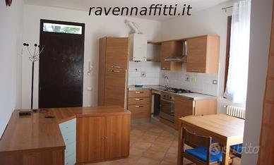 Santo stefano, villetta con giardino 595