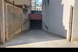Box per 1 auto in via Doronzo