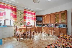Appartamento di 60 m² con 2 locali e posto auto a 