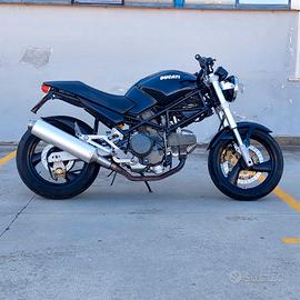 moto Ducati Monster depotenziata