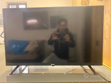 Televisore led Blu 32 pollici
