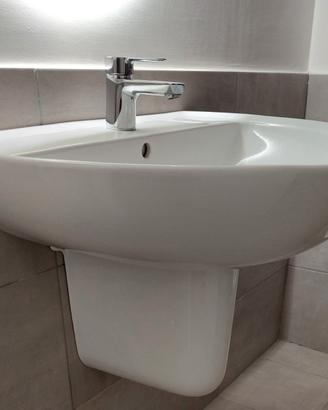 mobile lavabo sospeso