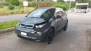 Bmw i3 , MAI USATA, PARI AL NUOVO, TELECAMERA, NAV