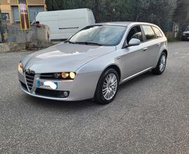 Alfa Romeo 159 1.9 JTDm Sportwagon Distinctive