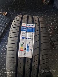 Cerchi, valvole pressione e fregio