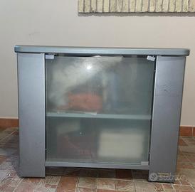 Tavolinetto porta tv