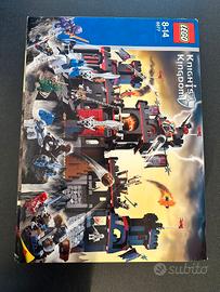 8877, La fortezza tenebrosa di Vladek, LEGO® Knigh