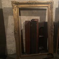 Cornice dorata maxi vintage specchiera