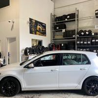 Cerchi NUOVI Volkswagen Raggio 17 cod.78452