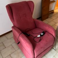 Poltrona relax alzapersone