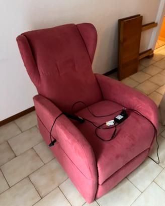 Poltrona relax alzapersone