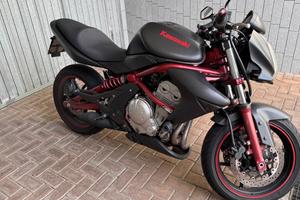 Moto kavasaki