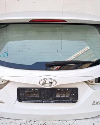 737001K000 PORTELLONE POSTERIORE HYUNDAI IX20 (JC)