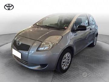 Toyota Yaris 1.0 3p