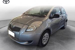 Toyota Yaris 1.0 3p