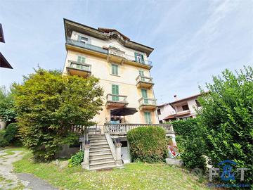 Luminoso appartamento su due piani