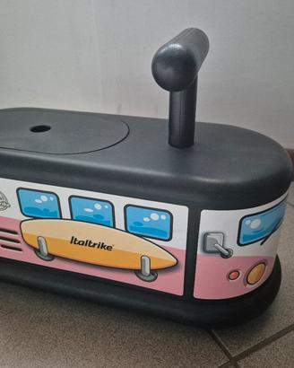 Triciclo Italtrike Calofornia Dreams