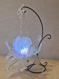 Lampada decorativa con ninfea e luci