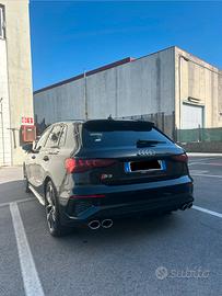 Audi S3 con SUPERBOLLO e BOLLO pagati