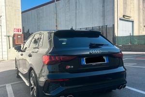 Audi S3 con SUPERBOLLO e BOLLO pagati