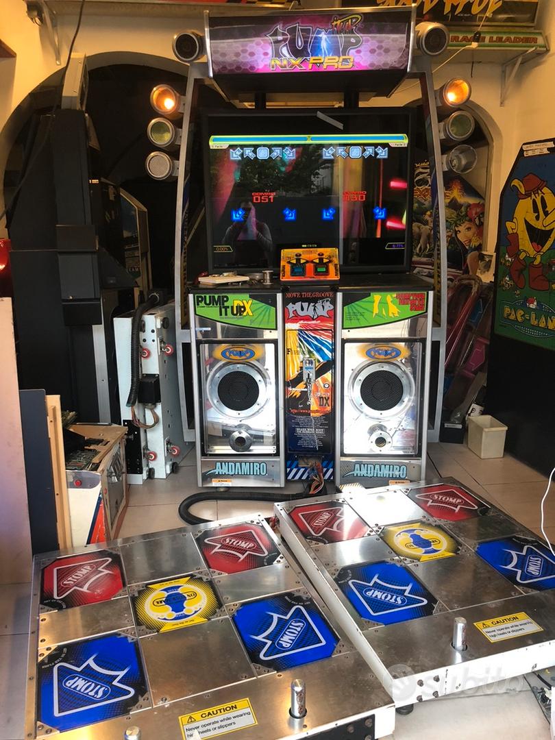 konami ddr dance dance revolution pump it up ballo - Console e ...