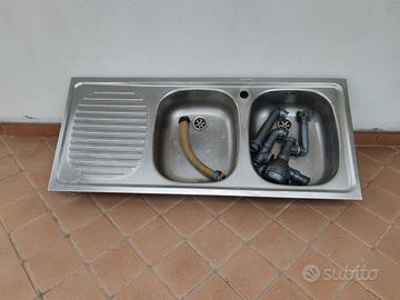 Lavello inox cucina 