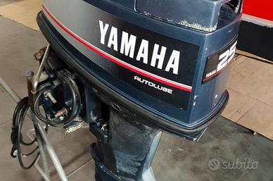 Yamaha top 700