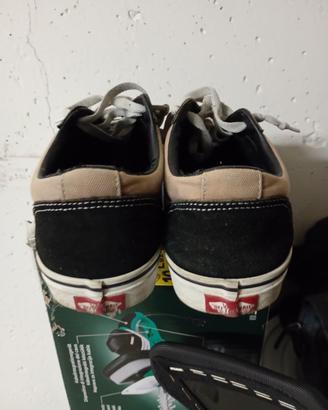Vans nere 