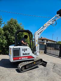 E249-Escavatore Bobcat 328 28 q