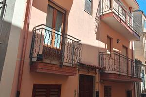 Casa indipendente con terrazzo Militello Rosmarino