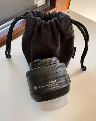 Nikon AF-S DX 35mm f/1.8G pari al nuovo