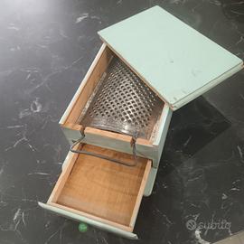 Grattugia da parete vintage anni 60 in legno/metal