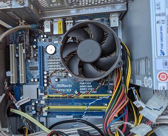 asrock g41c-gs + cpu +3gb ram + ventola+ pex100s