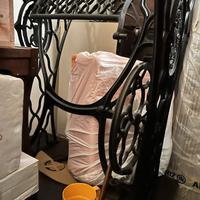 TRE VECCHIE MACCHINE DA CUCIRE