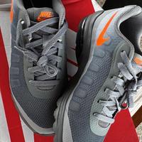 Nike AirMax misura 42.5