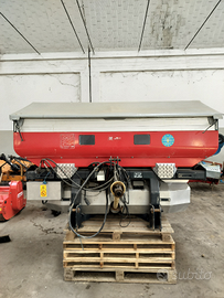 Spandiconcime ISOBUS KVERNELAND