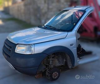 LAND ROVER FREELANDER 2002 (SOLO RICAMBI)