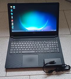 Notebook Dell , modello vostro 3559