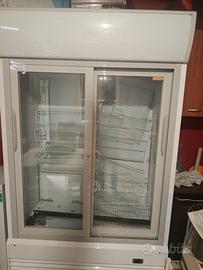 murale frigo espositivo