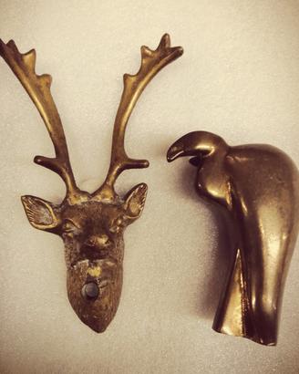 Cervo e condor in bronzo