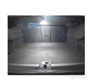 PANNELLO LED PER IL BAULE BMW