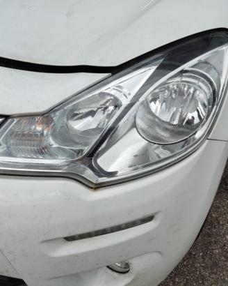 Proiettore sinistro CITROEN C3 del 2014