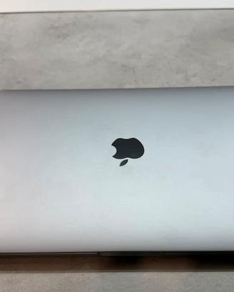 Macbook pro 13' 128Gb fine 2017