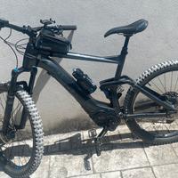 Bici elettrica Cube Stereo Hybrid 140 race 500