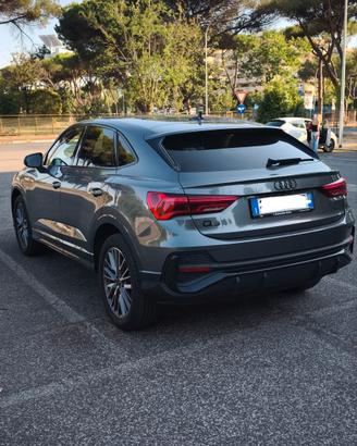 Audi Q3 Sportback S line Plug-in 