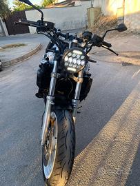 Yamaha fzr1000